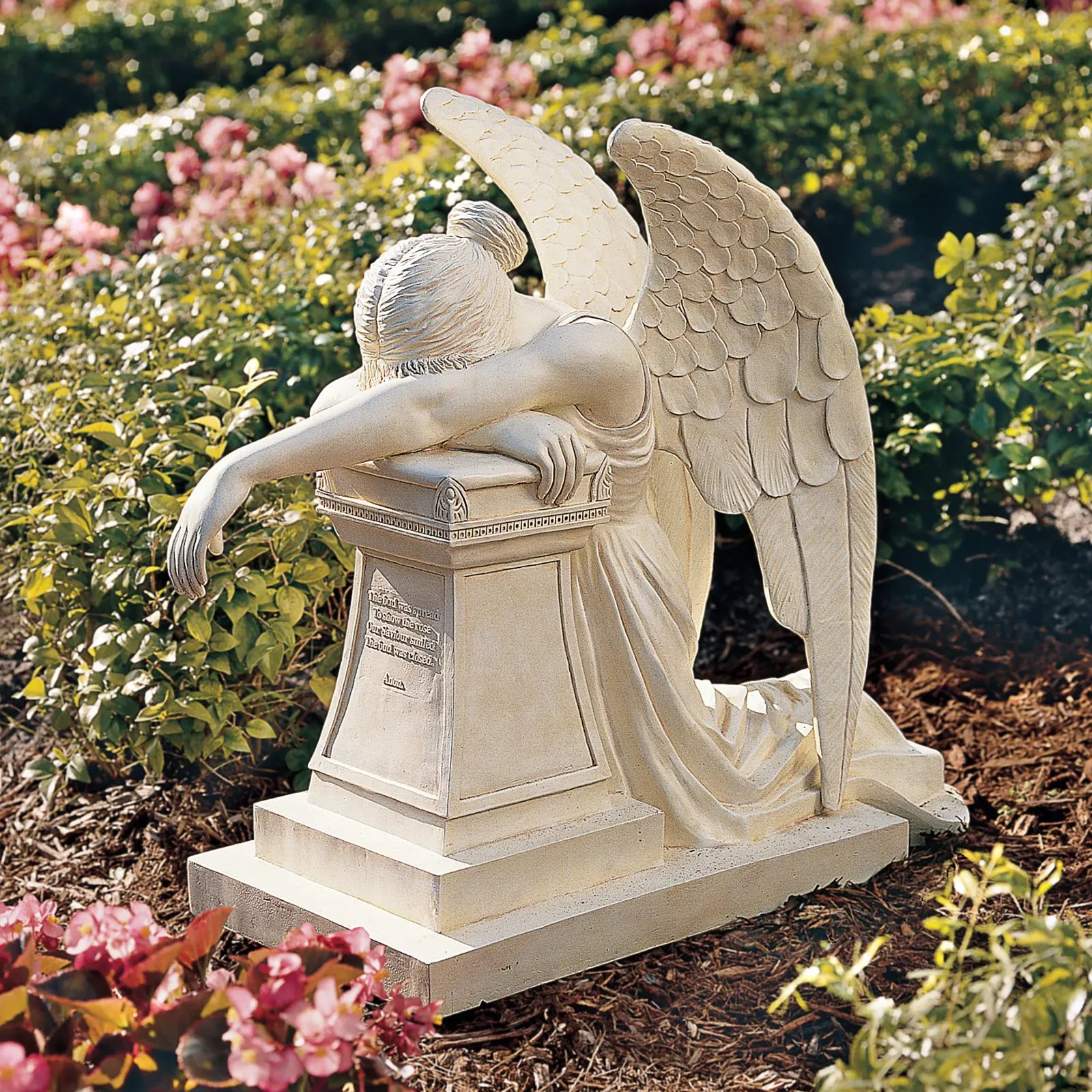 Angel of Grief Monument Statue: Estate