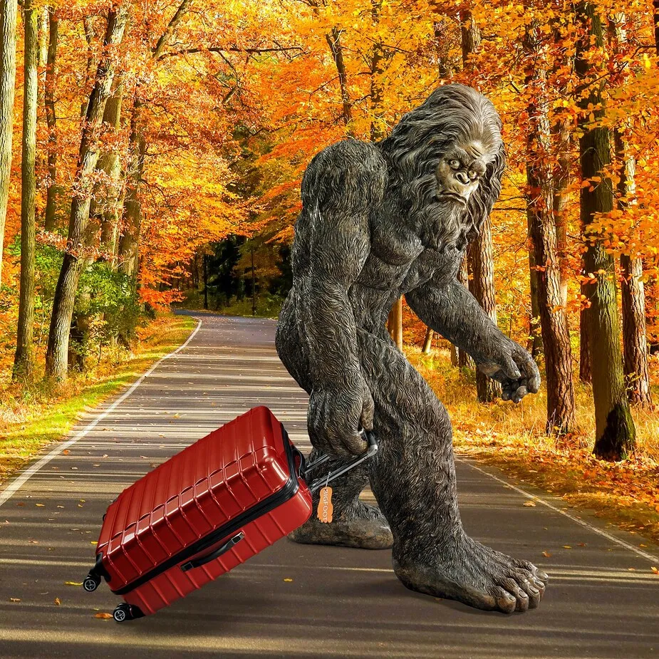 Bigfoot the Garden Yeti Statue: Life-Size